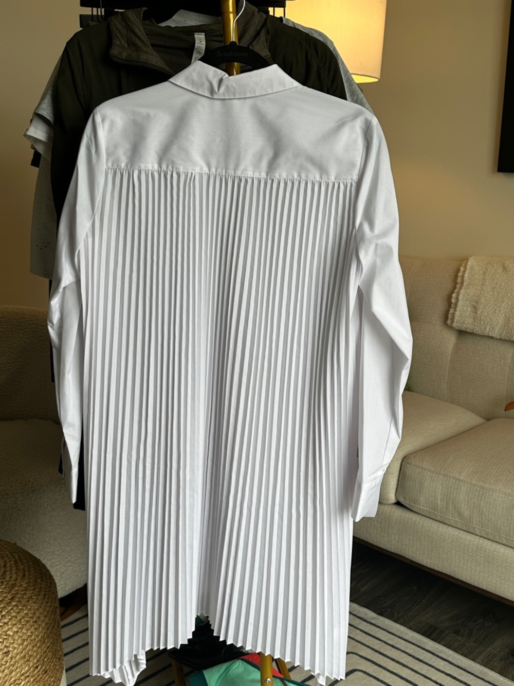 BCBGMaxAzria White Pleated Long Sleeve Tunic Dress - Picture 2 of 5